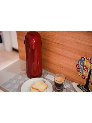 Garrafa Térmica Quente Fria 1,8l Termolar Magic Pump