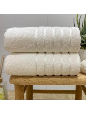 Toalha de Rosto Felpuda Comfort Branco 45x75cm Alta Absorção Toque Macio para Banheiro e Uso Diário